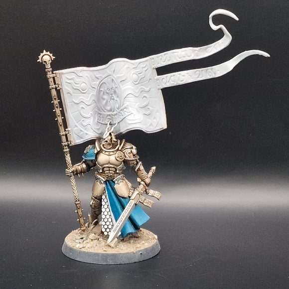Age Of Sigmar - Stormcast Eternals - Knight-Vexillor with Banner of Apotheosis #17089