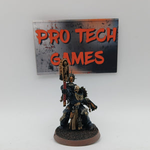 Warhammer 40K - Space Marines - Salamander primaris Chaplain #20899