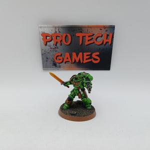 Warhammer 40K - Space Marines - Salamander Lieutenant With Power Sword #20891