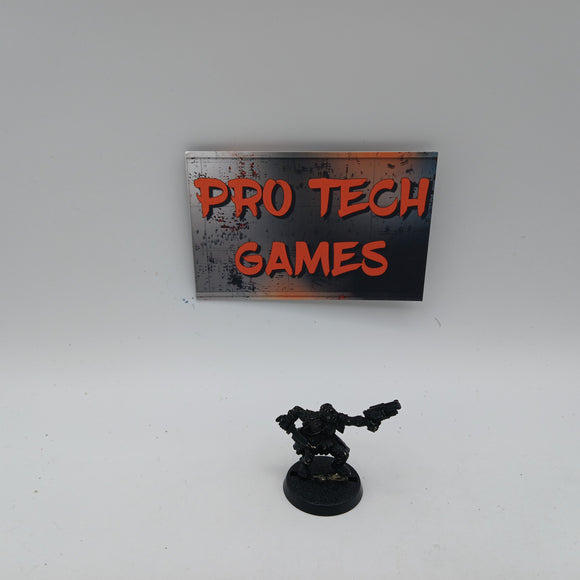 Necromunda - Metal - Skavvy Ganger With Pistol & Knife - #17387