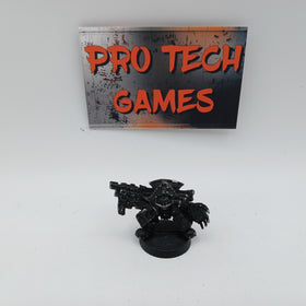 Orks - Freebooter Flash Git Nob - #23042