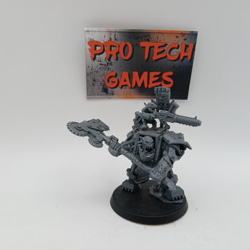 Orks - Warboss in Mega Armour - #28182