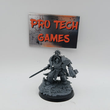 Space Marine - Captain in Terminator Armour -