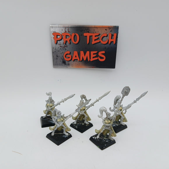 High Elf - Handmaidens - #28676