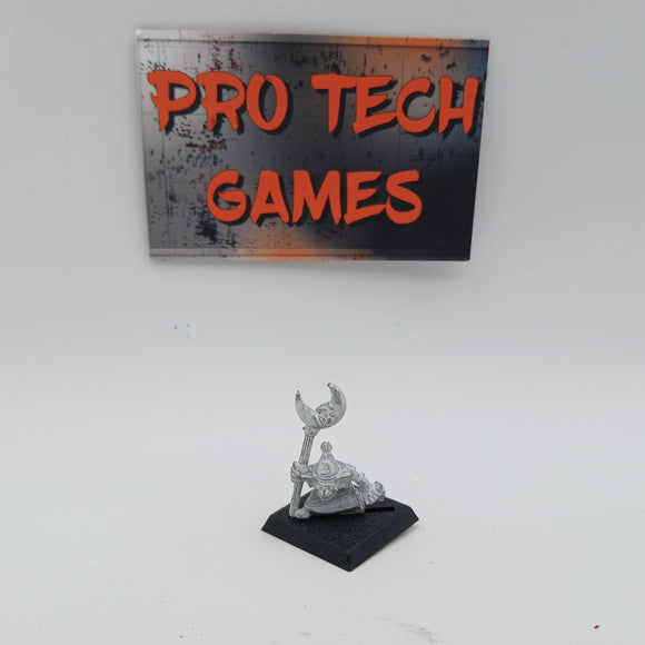 Orcs & Goblins - Night Goblin Standard Bearer - #28654