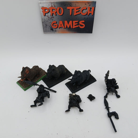 Orcs & Goblin - Savage Orc Boar Boyz - #28643