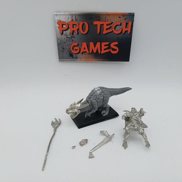 Dark Elves - Dreadlord mounted on Cold one - #28785