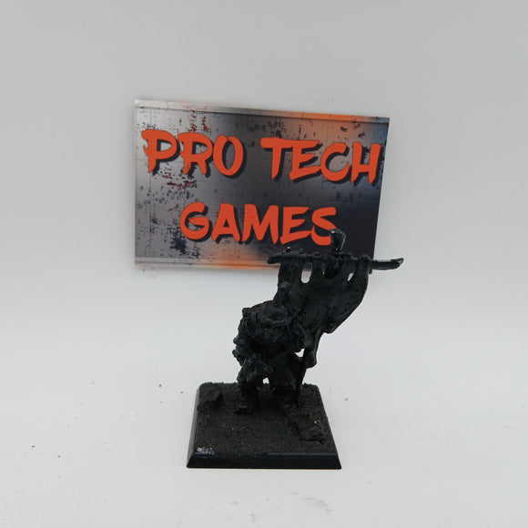 The Old World - Ogre Standard Bearer - #29147